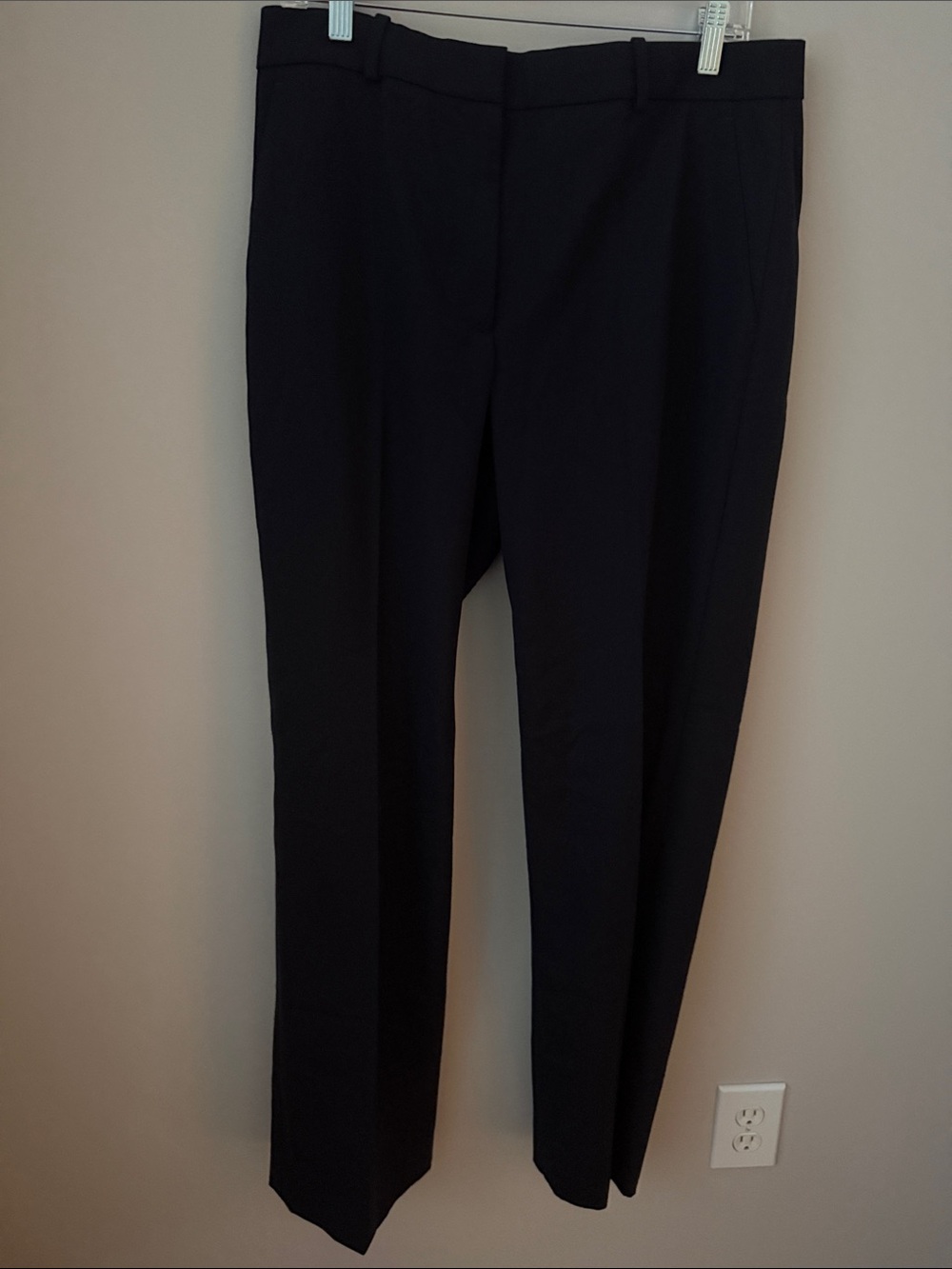 Banana Republic Siena Straight Italian Wool Pant.  Navy  Size 12. New with tags